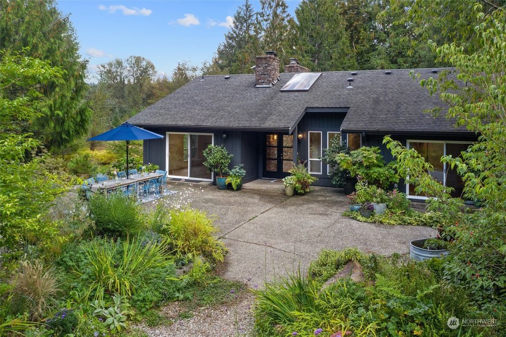 Photo of 16035 Mink Road NE, Woodinville, WA 98077 (MLS # 2006718)