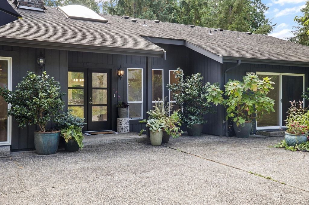 Photo of 16035 Mink Road NE, Woodinville, WA 98077 (MLS # 2006718)