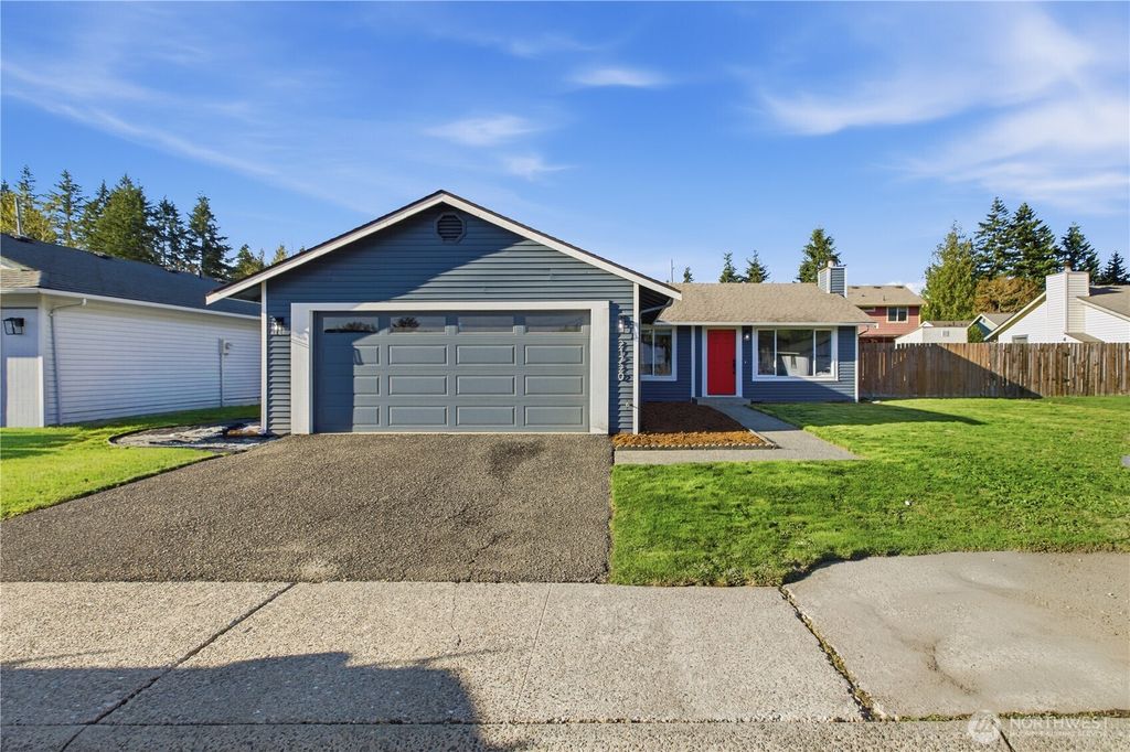 Photo of 21720 SE 237th Street, Maple Valley, WA 98038 (MLS # 2502990)