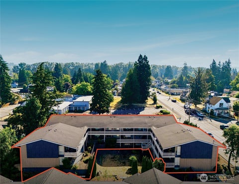 Photo of 219 5th Street, Puyallup, WA 98372 (MLS # 2589855)