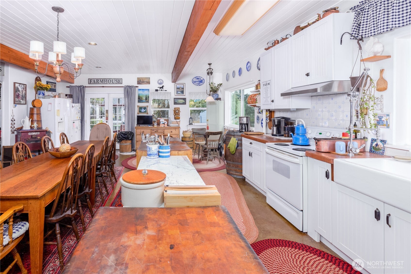 481 Riverside Road
