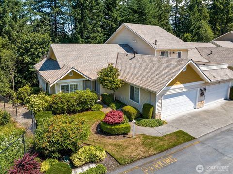 Photo of 31867 48th Circle SW #14A, Federal Way, WA 98023 (MLS # 2392852)
