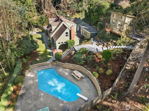 2431 SW 149th Place Burien WA 98166