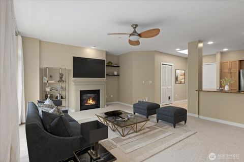 Photo of 925 110th Avenue NE #PH05, Bellevue, WA 98004 (MLS # 2464622)