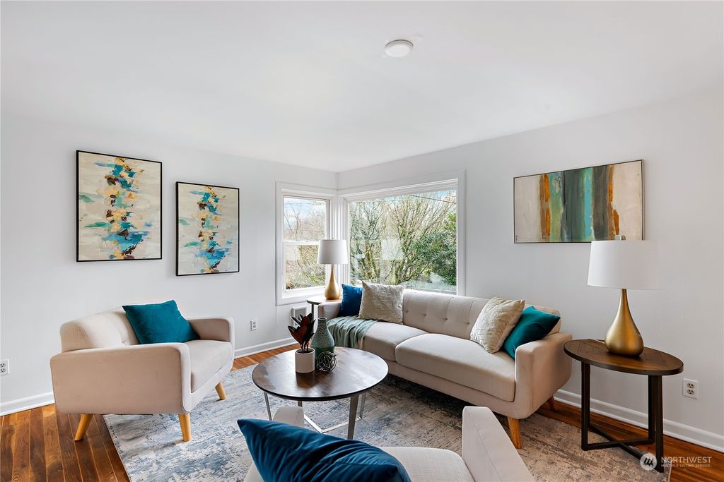 Photo of 6522 16th Avenue SW, Seattle, WA 98106 (MLS # 2196625)