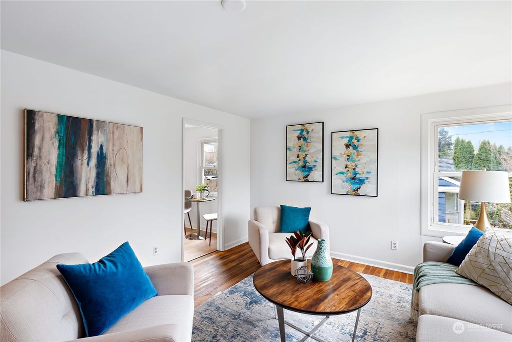 Photo of 6522 16th Avenue SW, Seattle, WA 98106 (MLS # 2196625)