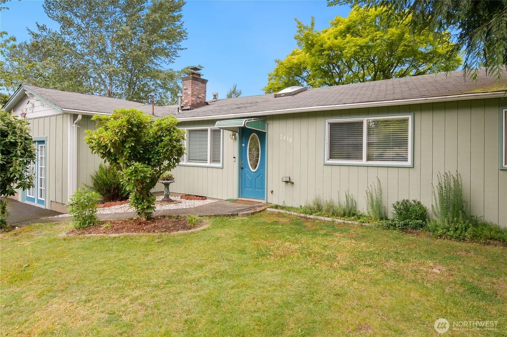Photo of 2018 S 253rd Street, Des Moines, WA 98198 (MLS # 2379311)