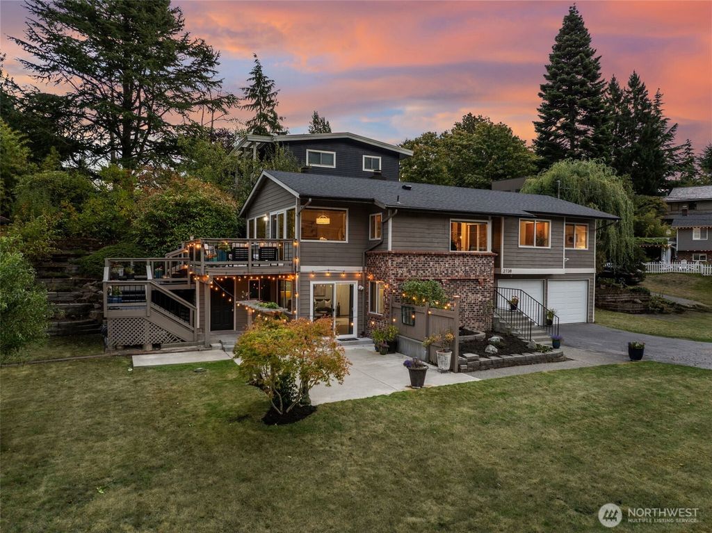 Photo of 2738 NW 90th Street, Seattle, WA 98117 (MLS # 2425136)