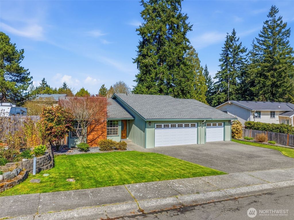 Photo of 4829 102nd Place SW, Mukilteo, WA 98275 (MLS # 2489640)
