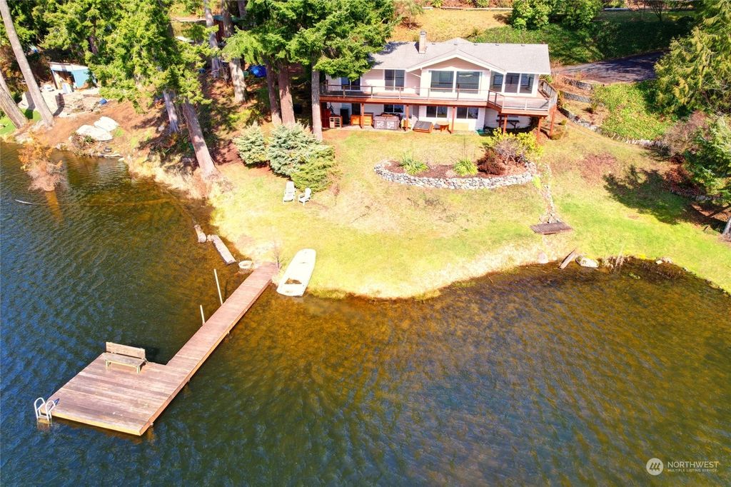 Photo of 5318 Lake Bosworth Lane, Snohomish, WA 98290 (MLS # 2036763)