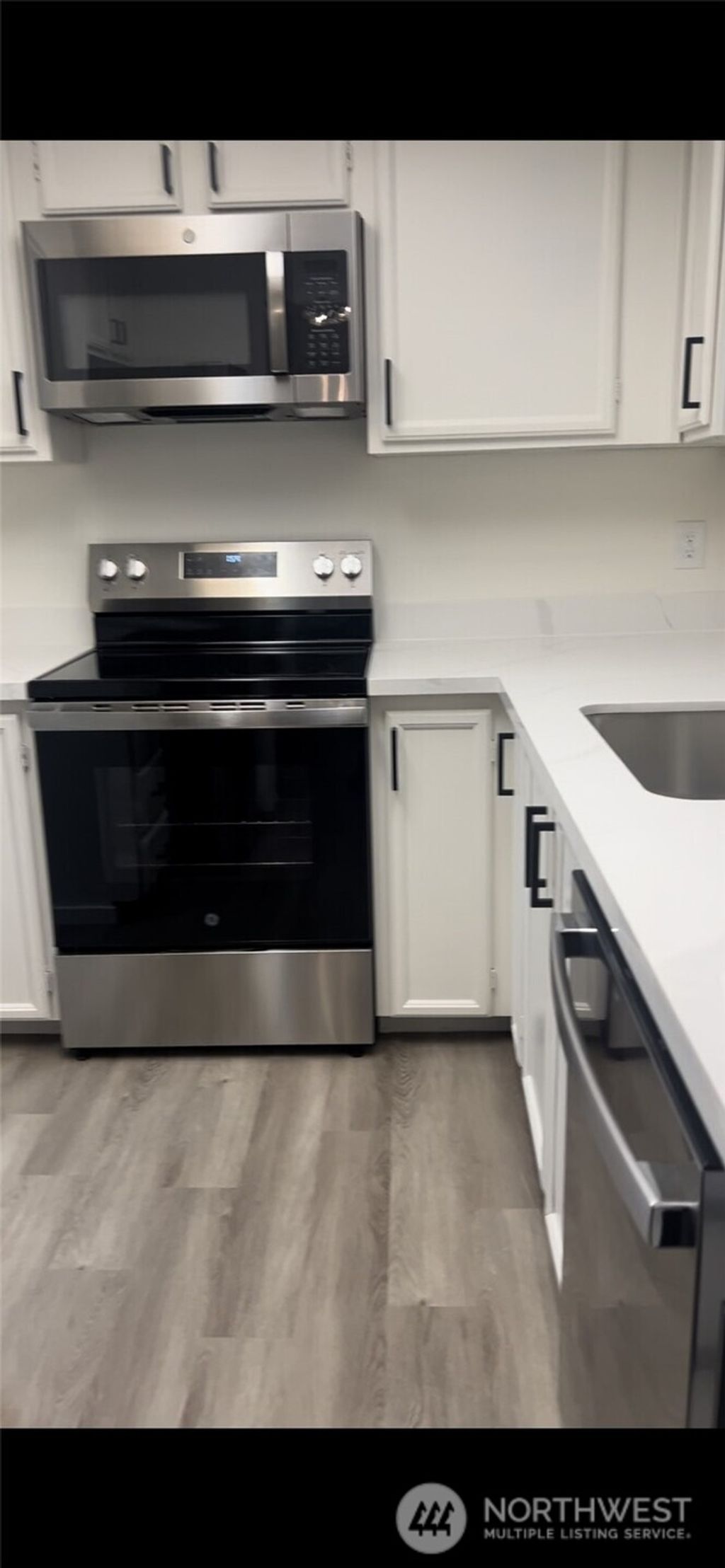Photo of 404 10th Street #D101, Kirkland, WA 98033 (MLS # 2356201)