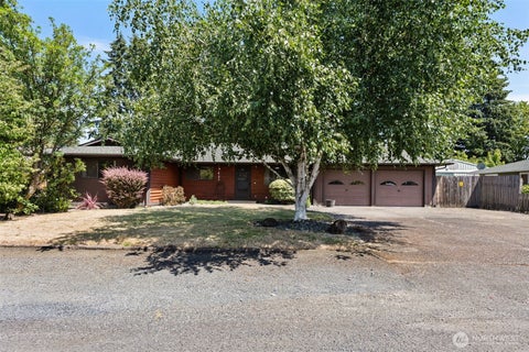 Photo of 1306 Greenwood Lane, Centralia, WA 98531 (MLS # 2550344)