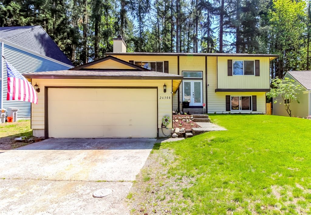 Photo of 26308 187th Court SE, Covington, WA 98042 (MLS # 2065295)