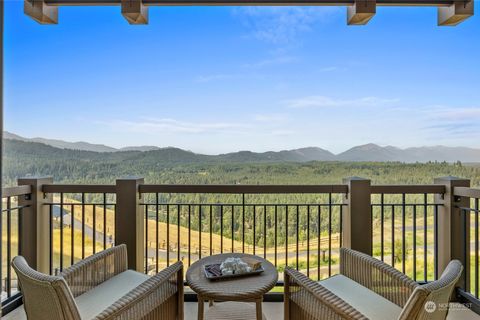 Photo of 3600 Suncadia Trail Trl #3043, Cle Elum, WA 98922 (MLS # 2307813)