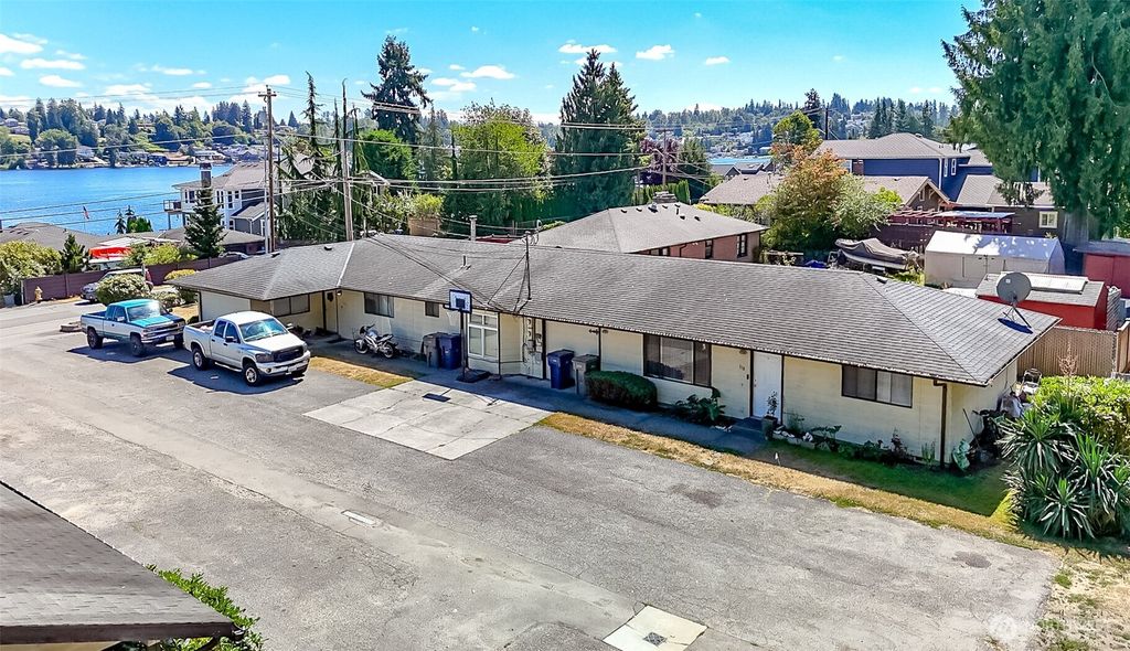 Photo of 118 S Davies Road, Lake Stevens, WA 98258 (MLS # 2419549)