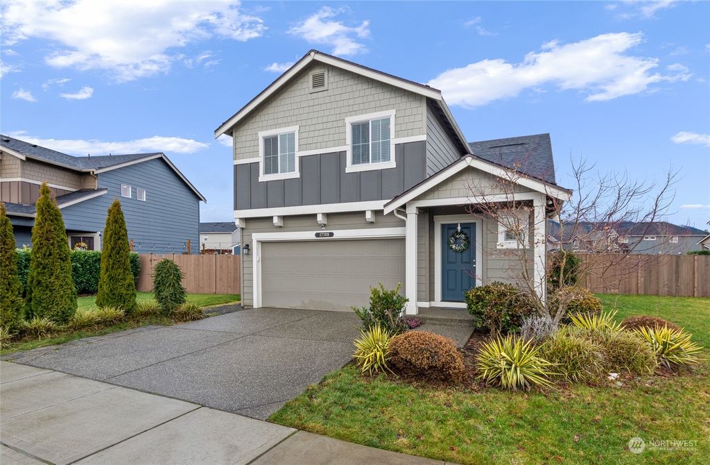 Photo of 17709 Oak Street, Granite Falls, WA 98252 (MLS # 2191028)