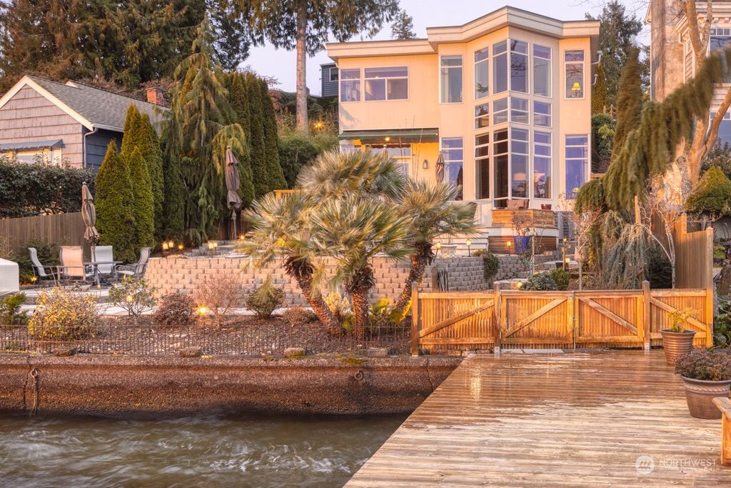 Photo of 8418 Island Drive S, Seattle, WA 98118 (MLS # 2035886)