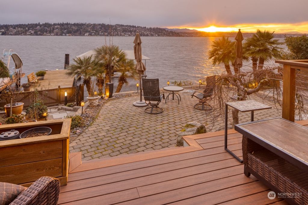 Photo of 8418 Island Drive S, Seattle, WA 98118 (MLS # 2035886)