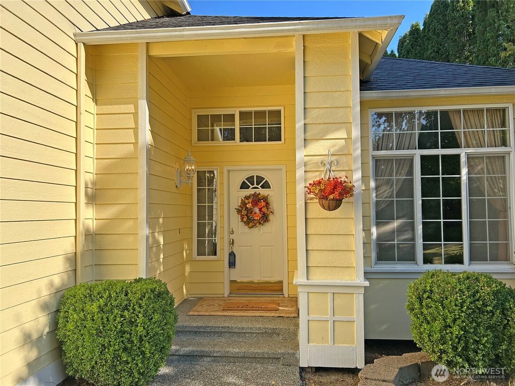 Photo of 5023 119th Place SE, Everett, WA 98208 (MLS # 2436238)