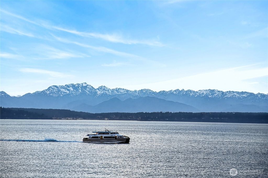 Photo of 1374 Alki Avenue SW #400, Seattle, WA 98116 (MLS # 2499437)