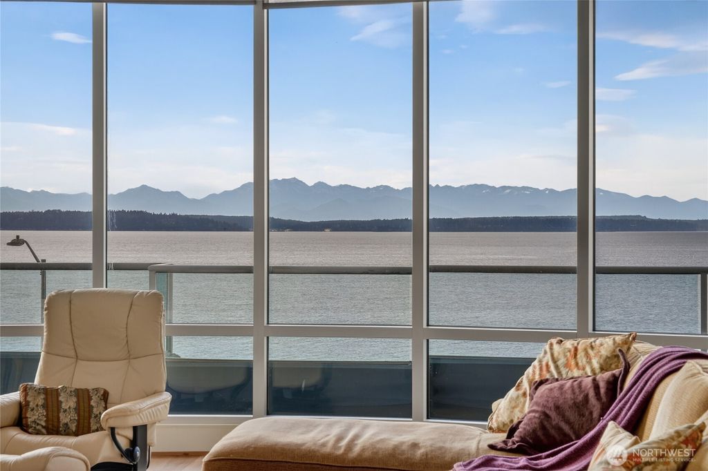 Photo of 1374 Alki Avenue SW #400, Seattle, WA 98116 (MLS # 2499437)