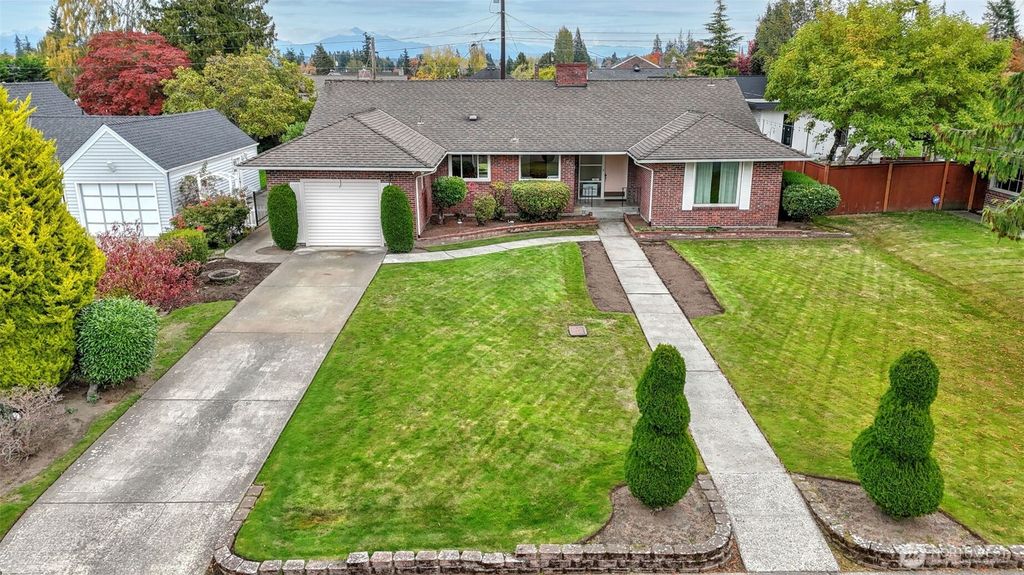 Photo of 721 Rucker Ave, Everett, WA 98201 (MLS # 2448180)