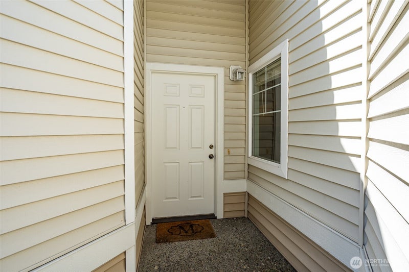 4304 S 220th Place