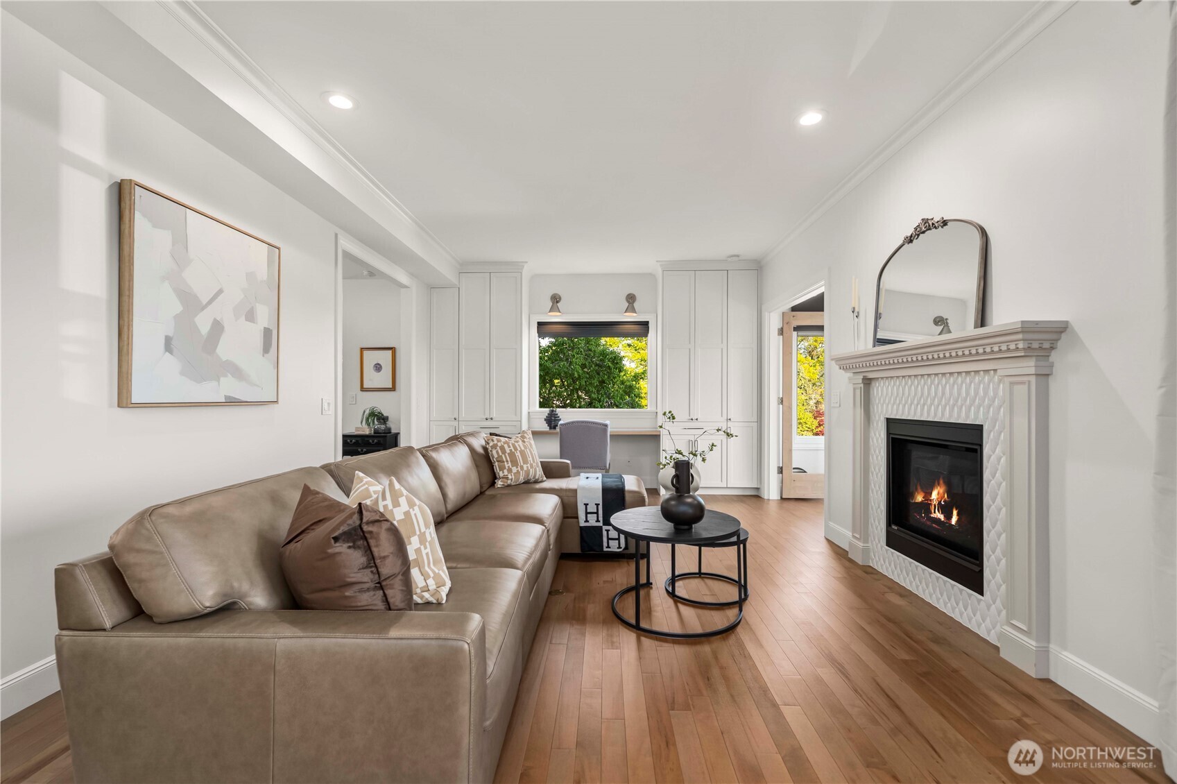 321 Lee Street