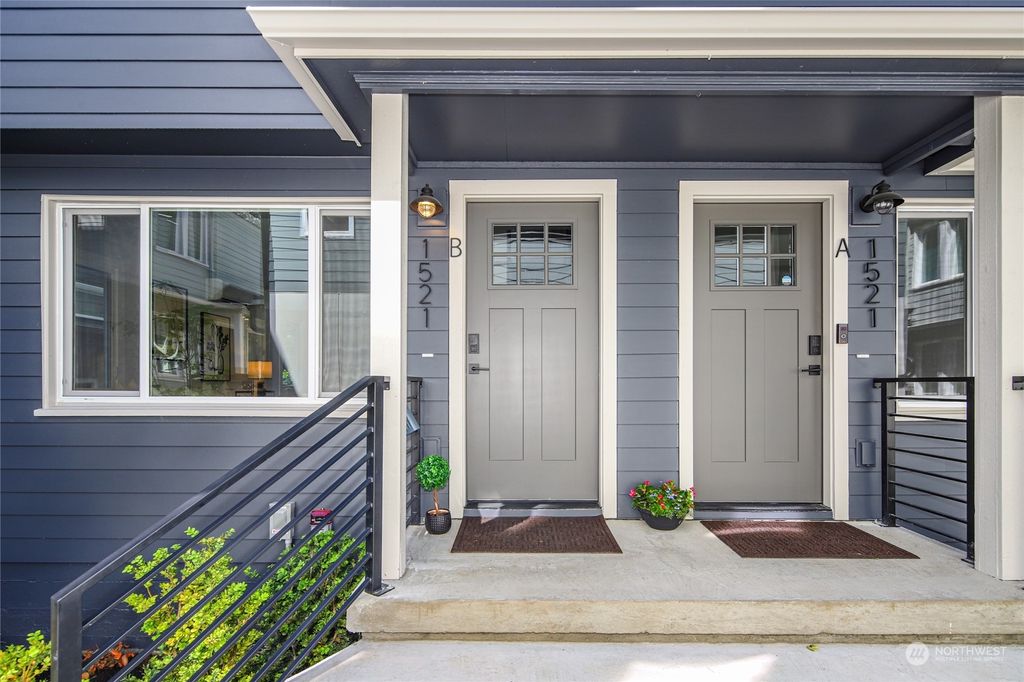 Photo of 1521 B 44th Avenue SW, Seattle, WA 98116 (MLS # 2243583)