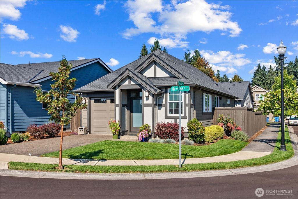 Photo of 7316 NE 66TH Street, Vancouver, WA 98662 (MLS # 2438348)