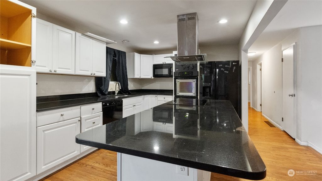 Photo of 26005 156th Street SE, Covington, WA 98042 (MLS # 2298548)