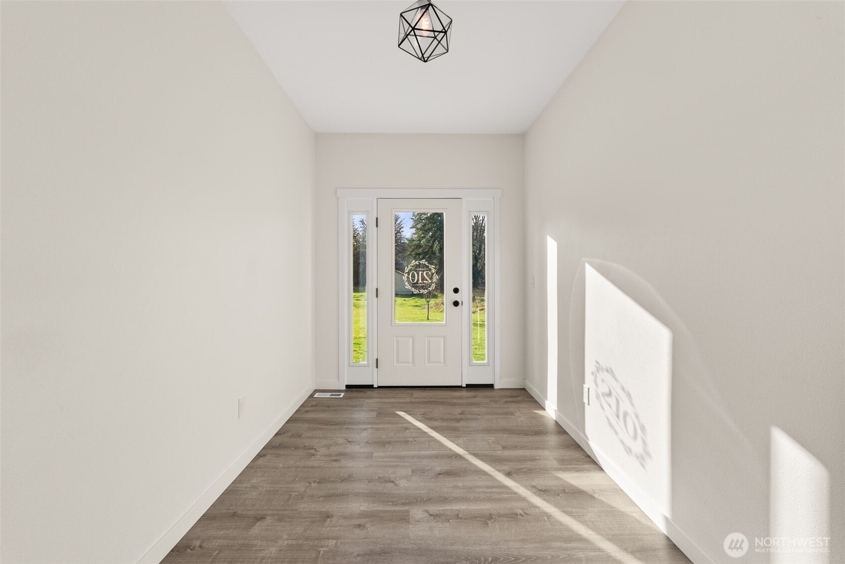 210 West Wishkah Road