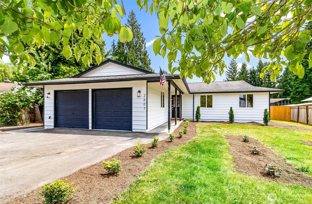 Photo of 2607 117th Drive NE, Lake Stevens, WA 98258 (MLS # 2393177)