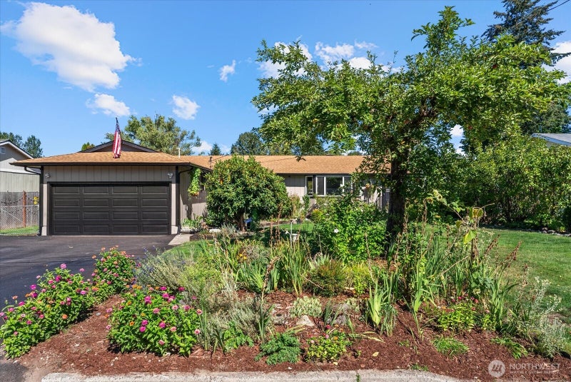 111 2nd Avenue SE