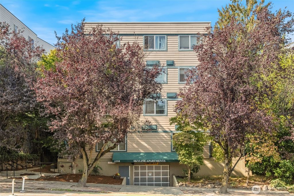 Photo of 3210 SW Avalon Way, Seattle, WA 98126 (MLS # 2436626)