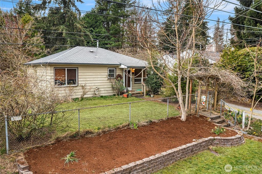 Photo of 15835 26th Avenue NE, Shoreline, WA 98155 (MLS # 2346489)