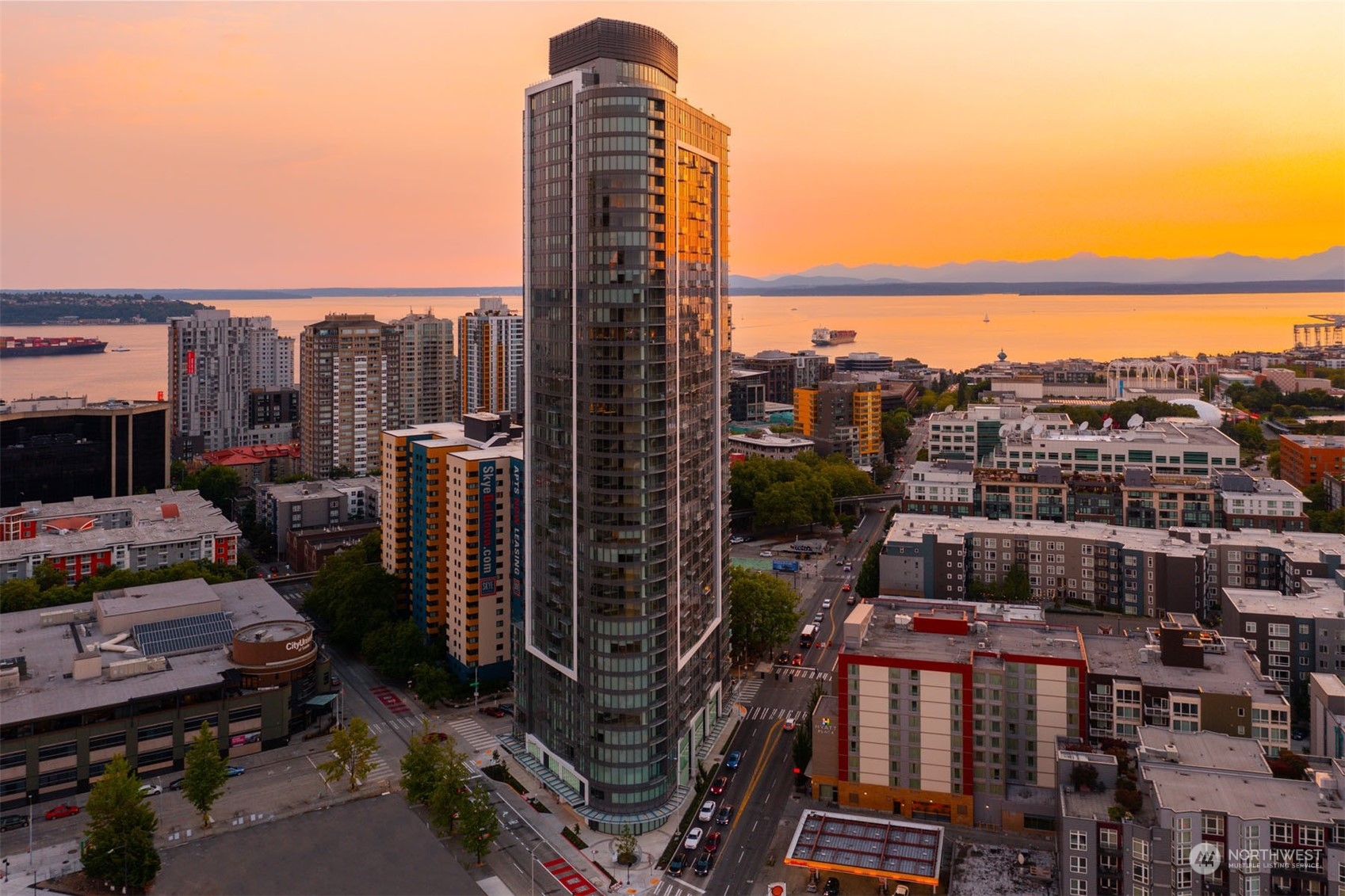 2510 6th Avenue 1606