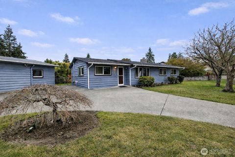 Photo of 18701 3rd Avenue S, Burien, WA 98148 (MLS # 2488636)