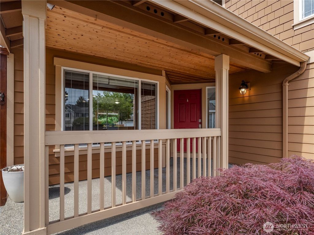 Photo of 4307 NE 7th Place, Renton, WA 98059 (MLS # 2361711)