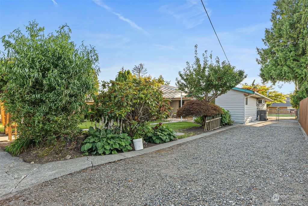 Photo of 105 Cedar Lane, Pacific, WA 98047 (MLS # 2275355)