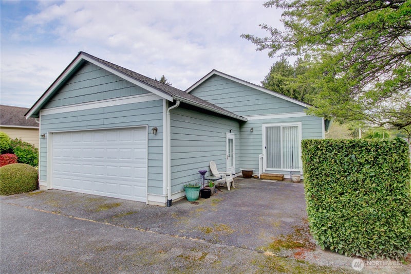 1058 Sinclair Way 1058