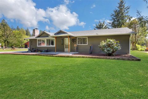 8 304th Avenue S Roy WA 98580