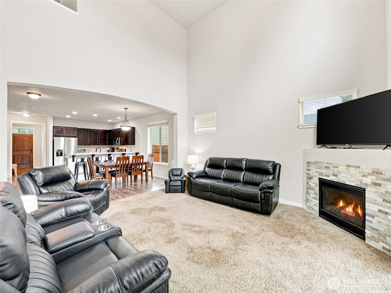 12205 NE 102 Street