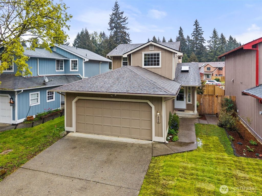 Photo of 606 Malibu Drive SE, Lacey, WA 98503 (MLS # 2507769)