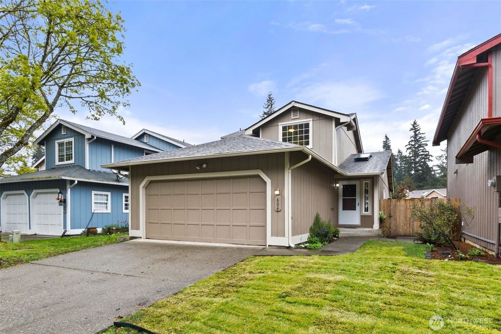 Photo of 606 Malibu Drive SE, Lacey, WA 98503 (MLS # 2507769)