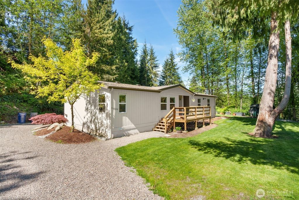 Photo of 20222 Canyon Drive, Granite Falls, WA 98252 (MLS # 2372231)