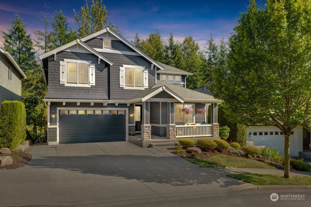 Photo of 6925 Oakmont Avenue SE, Snoqualmie, WA 98065 (MLS # 2133738)