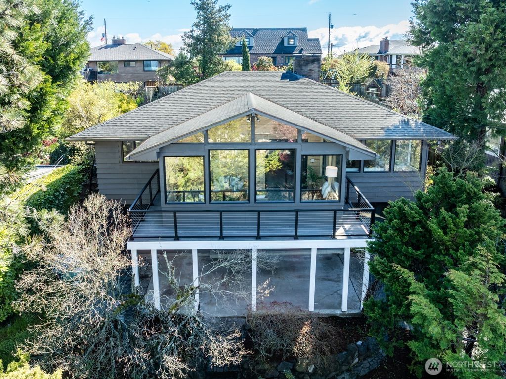 Photo of 3430 39th Avenue W, Seattle, WA 98199 (MLS # 2508513)