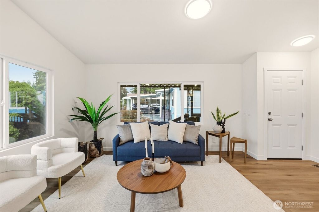 Photo of 620 112th Street SE #30, Everett, WA 98208 (MLS # 2487631)