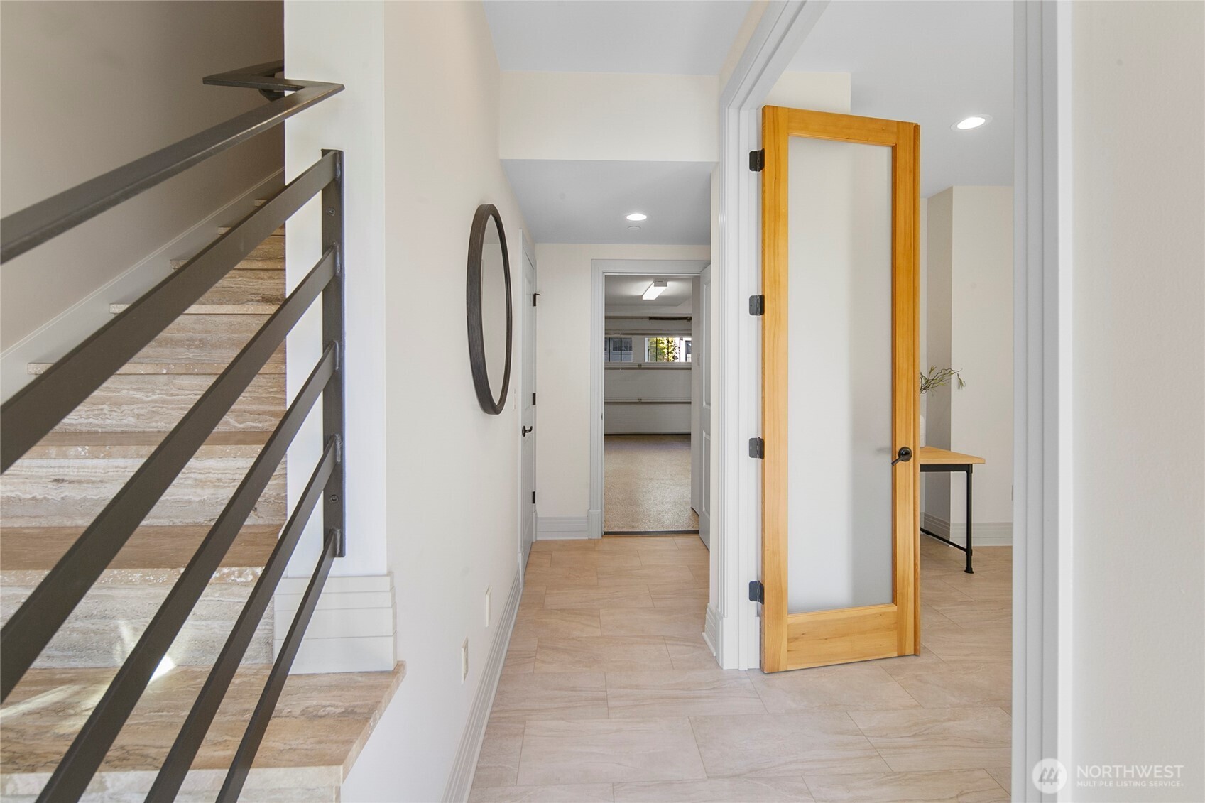 2246 Clise Place W